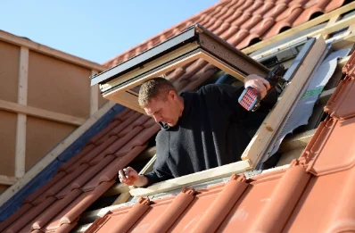 Pose de fenêtres de toit Velux à la Cellette